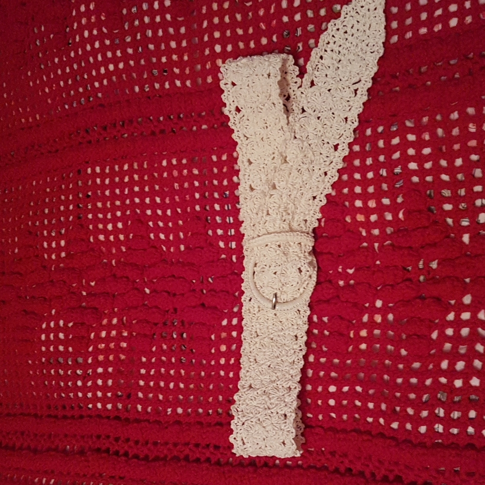 Crochet white belt
